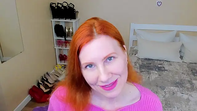 FoxySophia online show from 05/31/26, 06:20