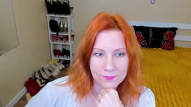 Snapshot of FoxySophia chatting on 07/04/26, 08:37 FoxySophia online show from 07/04/26, 08:37