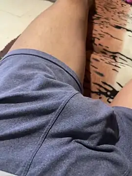 descret 19 online show from 04/03/26, 11:52