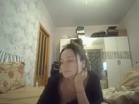 LindaStarS online show from 02/07/25, 04:14