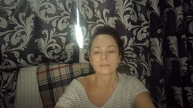 LindaStarS online show from 11/07/25, 08:03