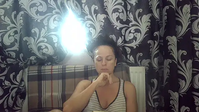 LindaStarS online show from 11/14/25, 07:40