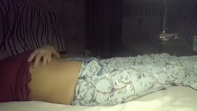 LindaStarS online show from 12/18/25, 07:20