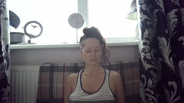 LindaStarS online show from 01/15/26, 06:40