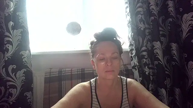 LindaStarS online show from 03/30/26, 05:30