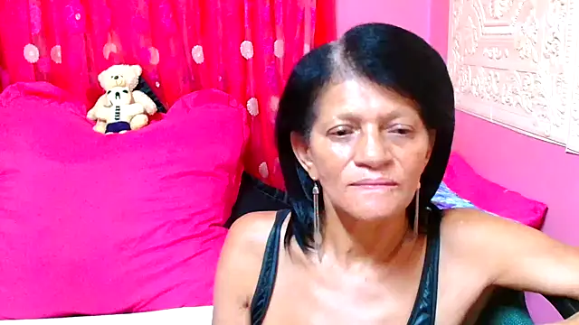 SLUTTYROXY online show from 02/08/25, 09:56