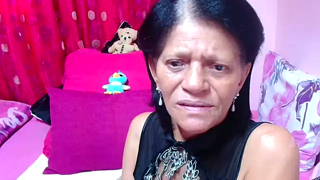 SLUTTYROXY online show from 10/02/25, 06:53