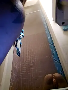 UncutHammer69 online show from 10/30/25, 09:33