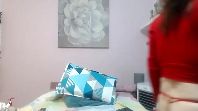 CindyCrawford online show from 12/16/25, 03:00