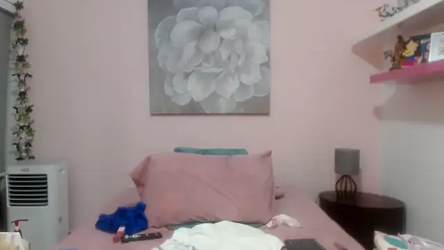 CindyCrawford online show from 04/09/26, 03:28