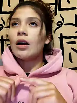 Snapshot of kinky_mila@xh chatting on 12/06/24, 01:51 kinky milaxh online show from 12/06/24, 01:51