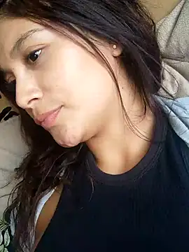 Snapshot of kinky_mila@xh chatting on 01/19/25, 11:21 kinky milaxh online show from 01/19/25, 11:21