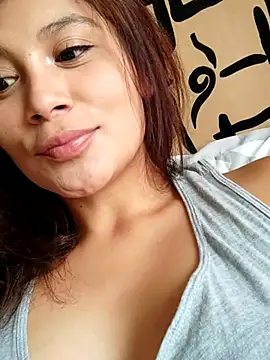 Snapshot of kinky_mila@xh chatting on 02/20/25, 05:07 kinky milaxh online show from 02/20/25, 05:07