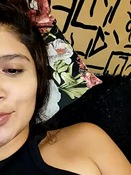 Snapshot of kinky_mila@xh chatting on 02/26/25, 03:53 kinky milaxh online show from 02/26/25, 03:53