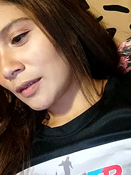 Snapshot of kinky_mila@xh chatting on 03/05/25, 01:52 kinky milaxh online show from 03/05/25, 01:52