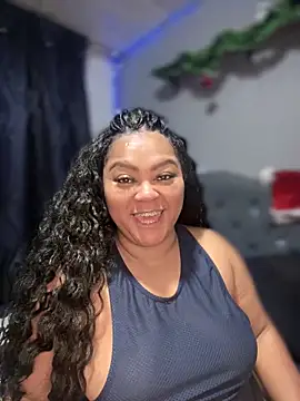 Snapshot of yanza2002 chatting on 01/04/25, 11:59 yanza2002 online show from 01/04/25, 11:59