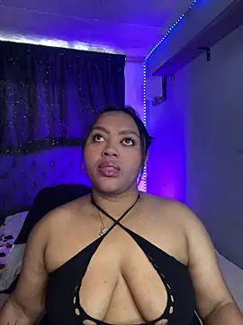 yanza2002 online show from 02/22/26, 06:17