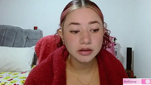 abril love2 online show from 01/30/25, 03:19