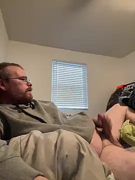 Snapshot of Germamamericanohio87 chatting on 02/02/25, 02:45 Germamamericanohio87 online show from 02/02/25, 02:45