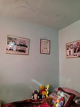 morenito420 online show from 11/22/25, 08:41