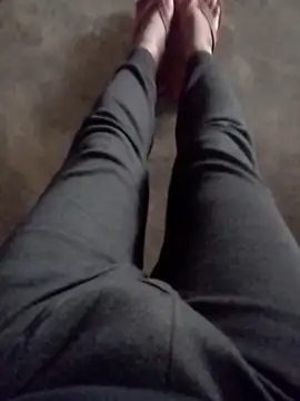 bigh96dik online show from 12/23/25, 04:43