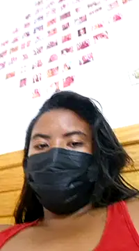 Snapshot of Artinah22 chatting on 01/03/25, 04:27 Artinah22 online show from 01/03/25, 04:27