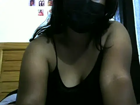 Snapshot of Artinah22 chatting on 01/14/25, 06:45 Artinah22 online show from 01/14/25, 06:45