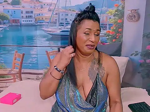 Snapshot of indiansparkle chatting on 10/30/25, 06:30 indiansparkle online show from 10/30/25, 06:30