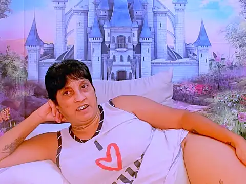 indianroxy online show from 02/25/25, 11:19