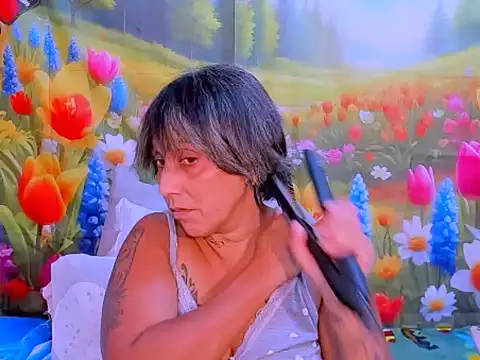 indianroxy online show from 10/12/25, 05:56