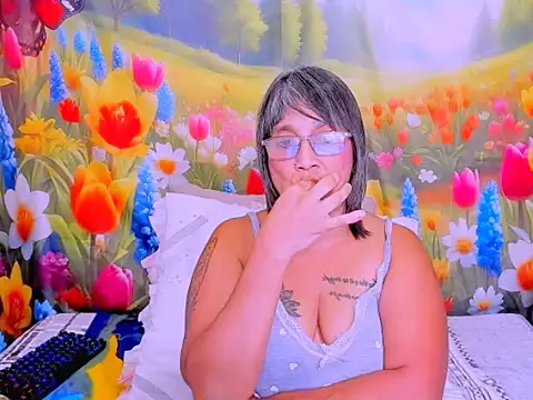 indianroxy online show from 04/08/26, 07:25