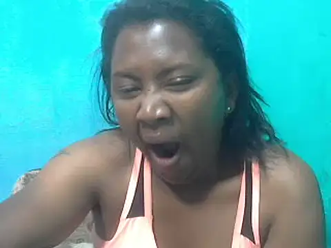 Snapshot of cutybigass chatting on 10/22/25, 07:35 cutybigass online show from 10/22/25, 07:35