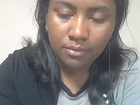 Snapshot of cutybigass chatting on 07/15/26, 04:34 cutybigass online show from 07/15/26, 04:34