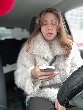 Snapshot of MariiD chatting on 02/11/26, 07:13 MariiD online show from 02/11/26, 07:13