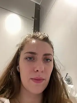 MariiD online show from 03/27/26, 08:26