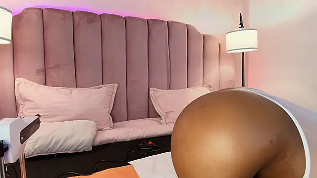 HallyBans online show from 02/12/25, 07:13