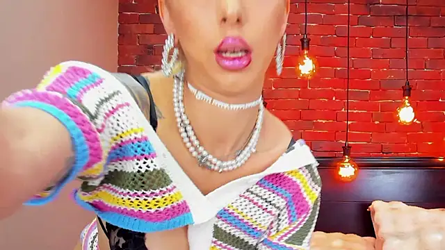 ChristynaRoss online show from 03/16/26, 08:24