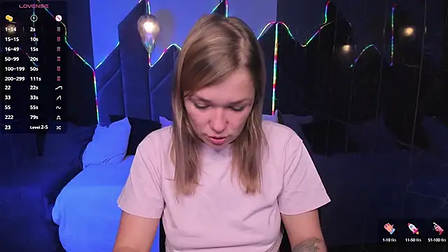 BellaDreamy online show from 10/15/25, 09:09