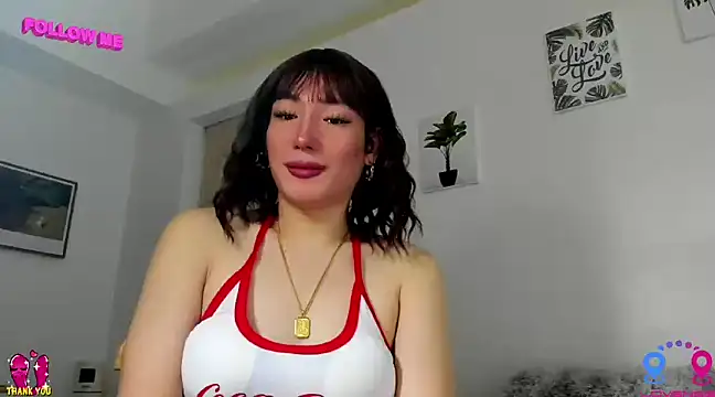 Snapshot of hottycrishina chatting on 03/05/25, 01:10 hottycrishina online show from 03/05/25, 01:10