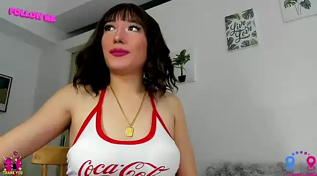 Snapshot of hottycrishina chatting on 03/08/25, 04:23 hottycrishina online show from 03/08/25, 04:23