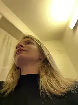 Snapshot of AnastasiaAniess chatting on 01/03/25, 07:50 AnastasiaAniess online show from 01/03/25, 07:50