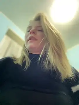 Snapshot of AnastasiaAniess chatting on 01/06/25, 05:27 AnastasiaAniess online show from 01/06/25, 05:27