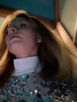 Snapshot of AnastasiaAniess chatting on 01/12/25, 07:10 AnastasiaAniess online show from 01/12/25, 07:10