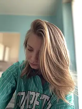 Snapshot of AnastasiaAniess chatting on 02/14/25, 10:49 AnastasiaAniess online show from 02/14/25, 10:49