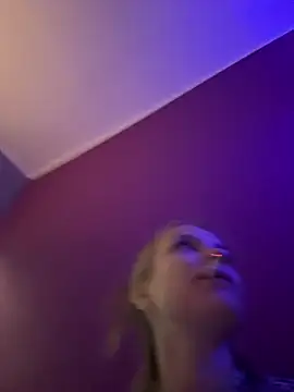 Snapshot of AnastasiaAniess chatting on 03/01/25, 09:04 AnastasiaAniess online show from 03/01/25, 09:04