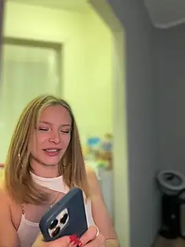 Snapshot of AnastasiaAniess chatting on 03/09/25, 12:10 AnastasiaAniess online show from 03/09/25, 12:10