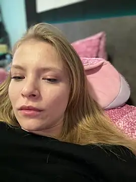 Snapshot of AnastasiaAniess chatting on 03/12/25, 04:56 AnastasiaAniess online show from 03/12/25, 04:56