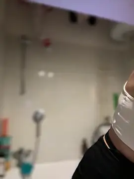 Snapshot of AnastasiaAniess chatting on 03/14/25, 07:34 AnastasiaAniess online show from 03/14/25, 07:34