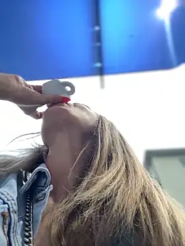 Snapshot of AnastasiaAniess chatting on 09/20/25, 05:25 AnastasiaAniess online show from 09/20/25, 05:25