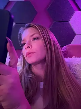 Snapshot of AnastasiaAniess chatting on 11/07/25, 09:04 AnastasiaAniess online show from 11/07/25, 09:04